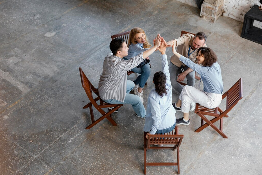 de surcroit l'analyse de pratiques professionnelles pour s'inscrire dans une dynamique d'amélioration continue et d'engagement en s'interrogeant avec d'autres biographes, condition de la qualité pour exercer le métier de biographe. un engagement professionnel indétachable de ma nouvelle fonction de biographe et de mon travail d'écriture